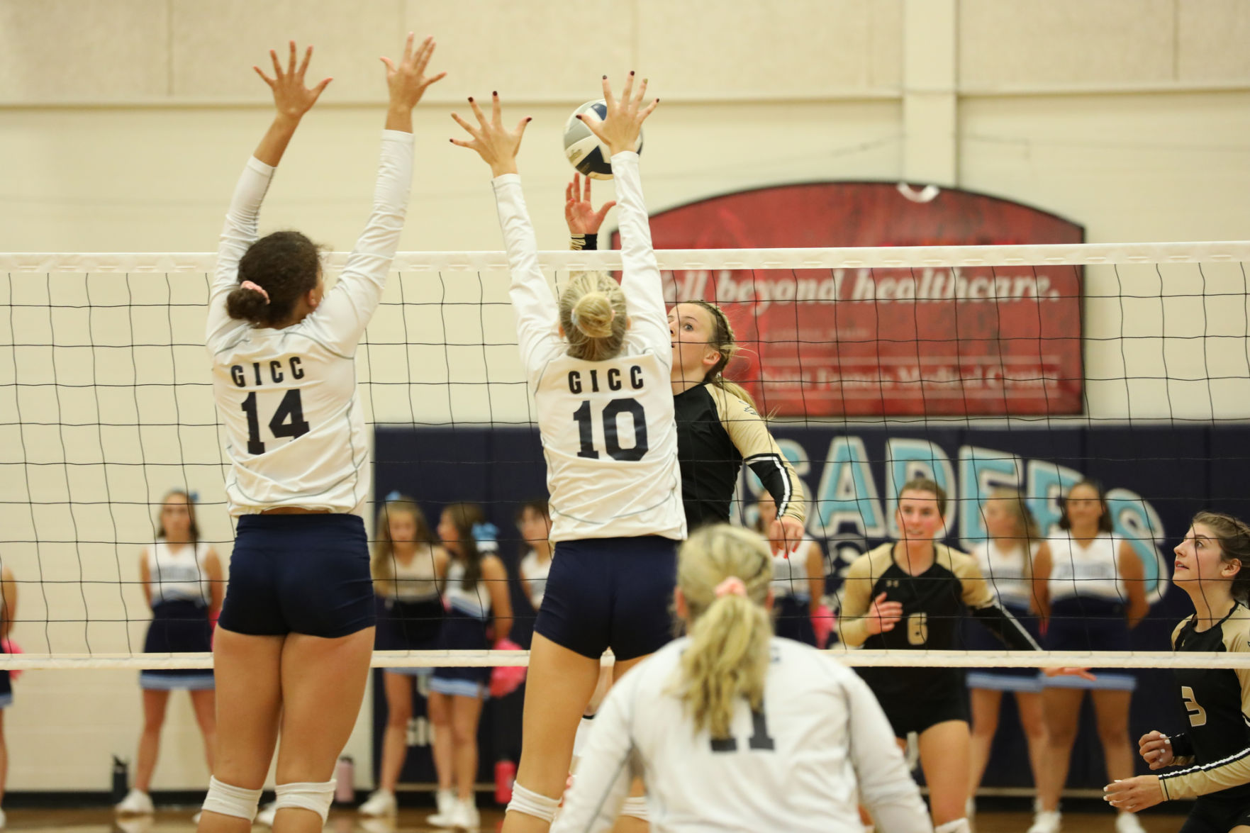 Outtakes_100419_ginwvball28_zlm.JPG